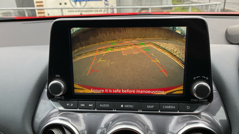 Nissan Juke 1.0 DiG-T 114 N-Connecta 5dr Petrol Hatchback